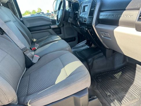 Used 2018 Ford F250 XLT w/ XLT Value Package AWD/4WD image 19