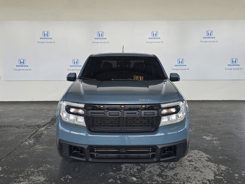 Used 2022 Ford Maverick XLT image 2