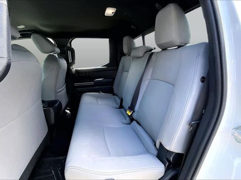Used 2024 Toyota Tacoma SR5 AWD/4WD image 21