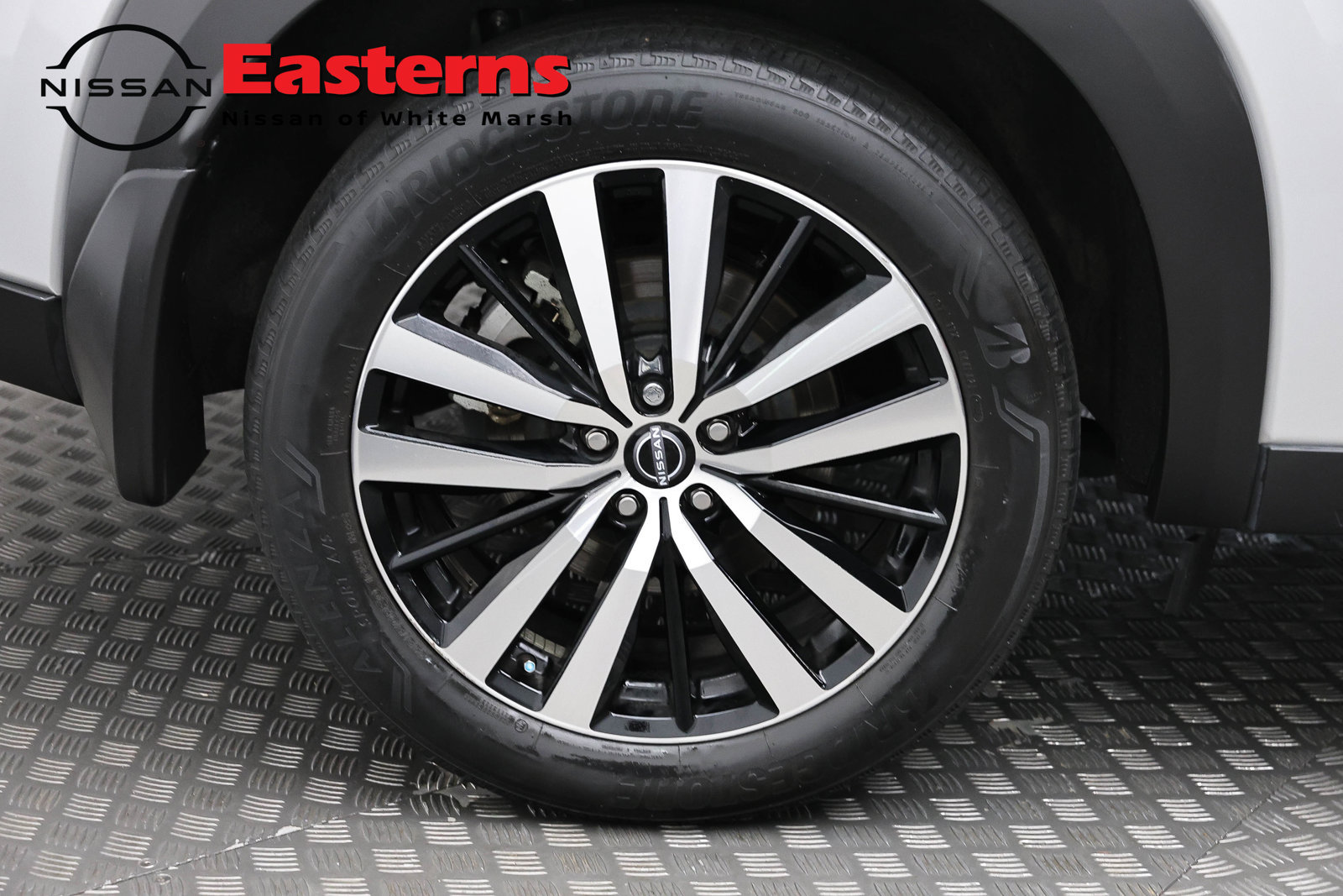 Used 2023 Nissan Pathfinder Platinum AWD/4WD image 28