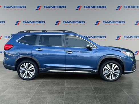 Used 2022 Subaru Ascent Touring AWD/4WD image 6