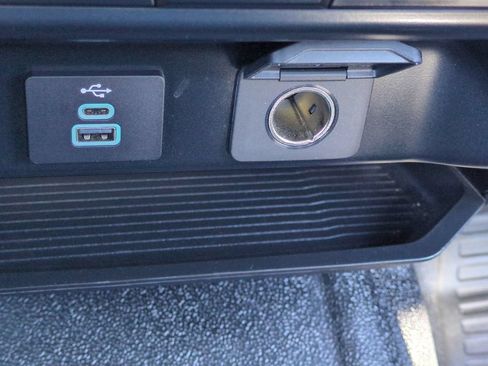 Used 2023 Ford F250 XL w/ XL Off-Road Package AWD/4WD image 23