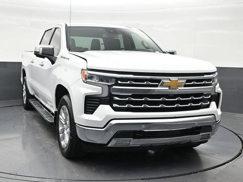 Used 2025 Chevrolet Silverado 1500 LTZ RWD image 8