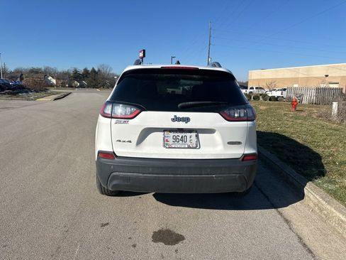 Used 2020 Jeep Cherokee Latitude Plus w/ Cold Weather Group image 6