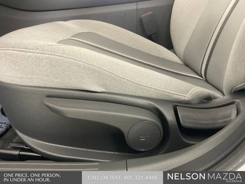 Used 2021 Hyundai Sonata SE FWD image 25