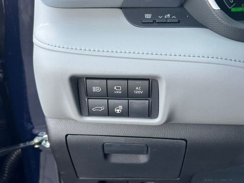 New 2026 Toyota Highlander Limited image 21