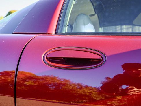 Used 2003 Chevrolet Corvette 50th Anniversary Edition w/ Preferred Equipment Group image 72