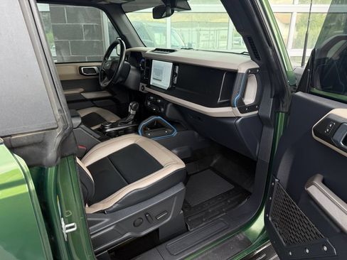 Used 2023 Ford Bronco Wildtrak AWD/4WD image 44