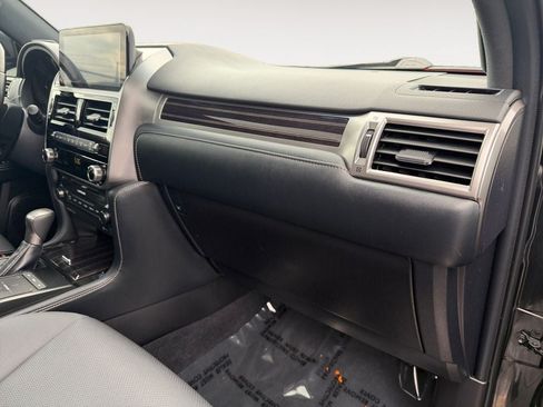 Used 2023 Lexus GX 460 Premium w/ Premium Package AWD/4WD image 26