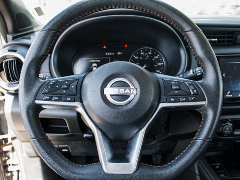 Used 2024 Nissan Kicks SR FWD image 10