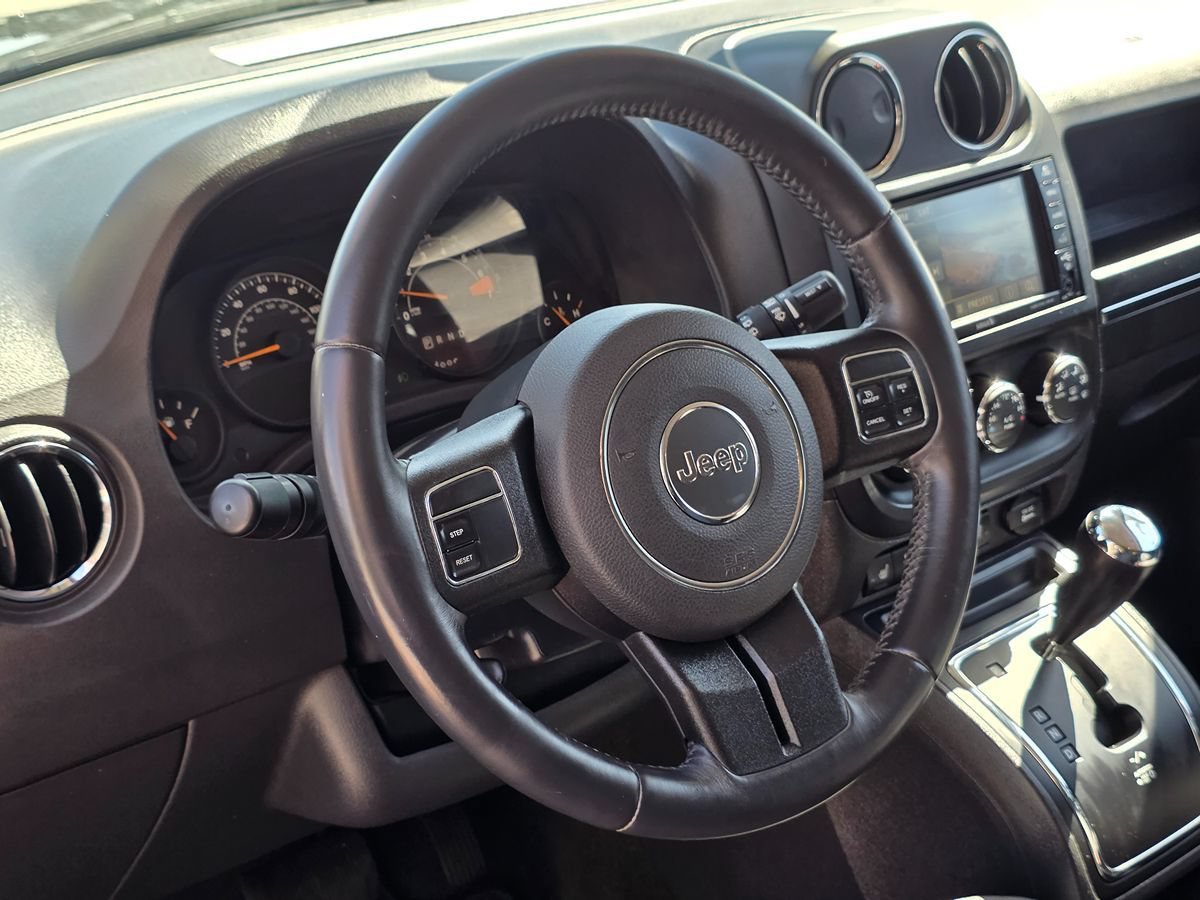 Used 2017 Jeep Patriot Latitude FWD image 19