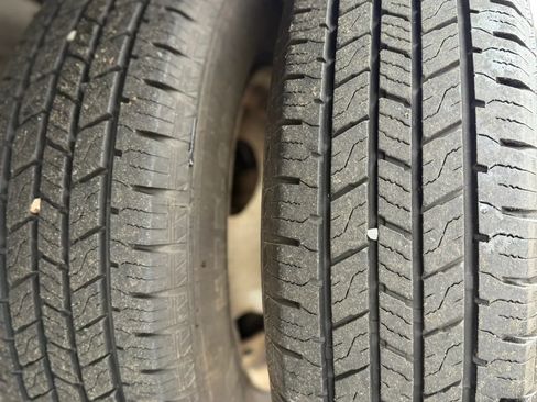 Used 2010 Ford E-350 and Econoline 350 Super Duty image 14