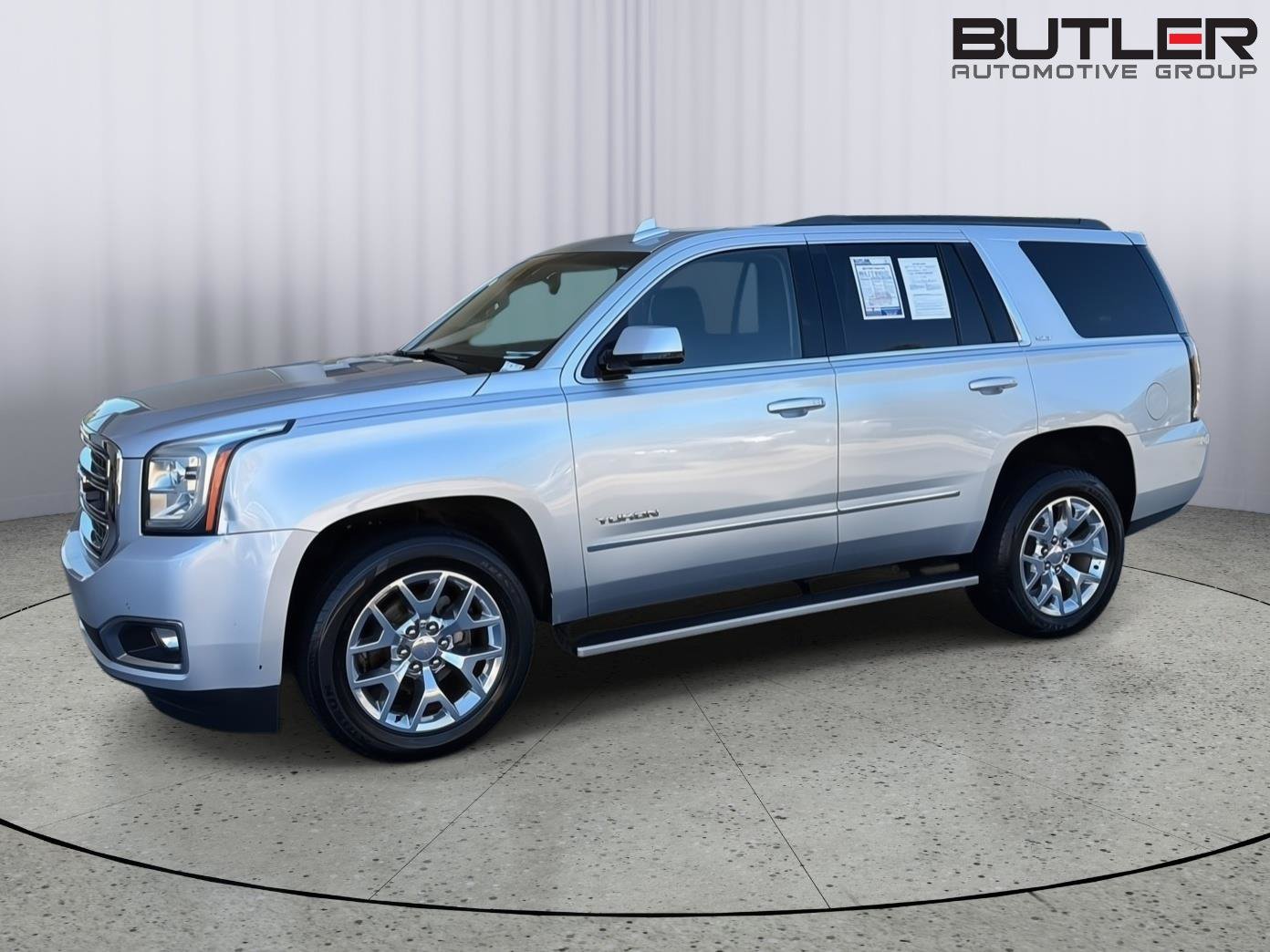 Used 2017 GMC Yukon SLT RWD image 3