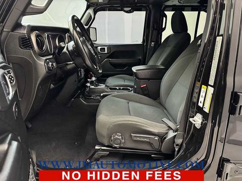 Used 2018 Jeep Wrangler Unlimited Sport S AWD/4WD image 12