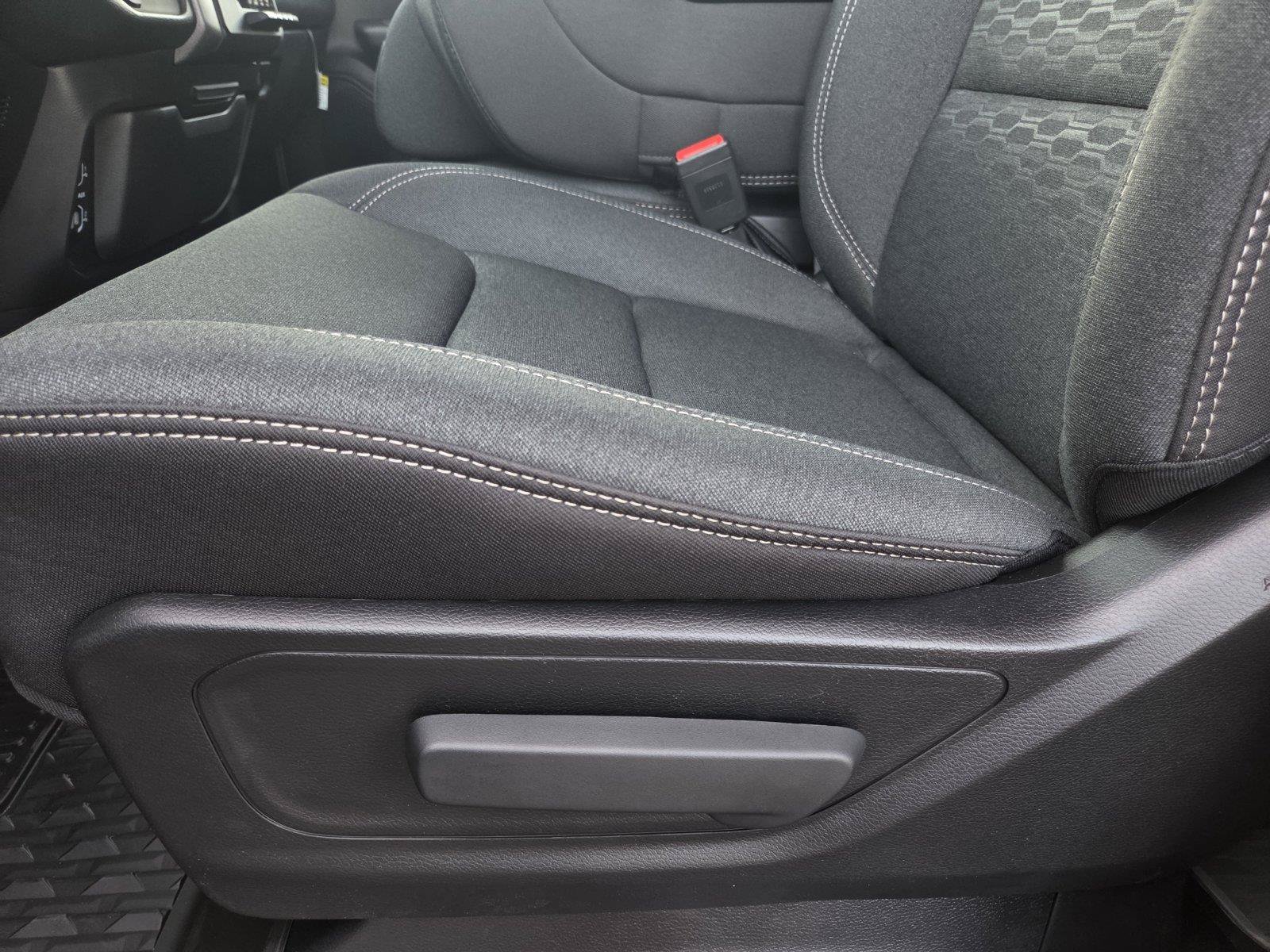 New 2026 RAM 1500 Tradesman AWD/4WD image 14