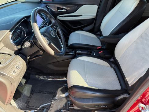 Used 2018 Buick Encore Sport Touring image 18