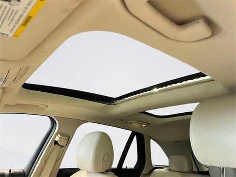 Certified 2022 Mercedes-Benz GLC 300 4MATIC image 19