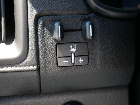 Used 2019 GMC Canyon Denali AWD/4WD image 29