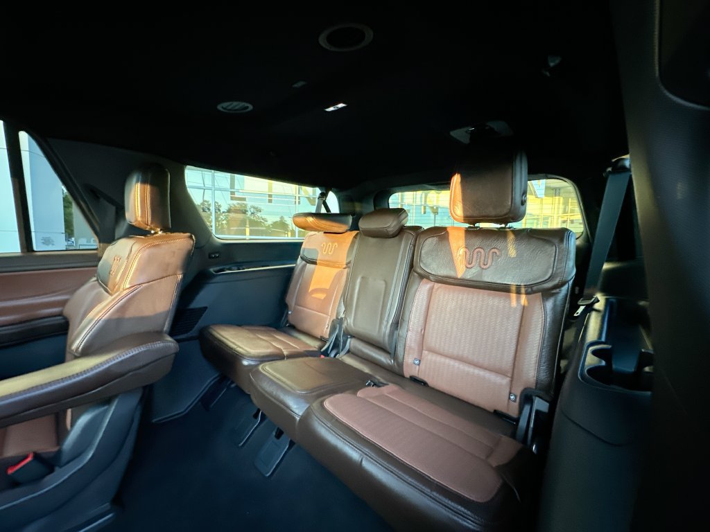 Used 2025 Ford Expedition Max King Ranch AWD/4WD image 18