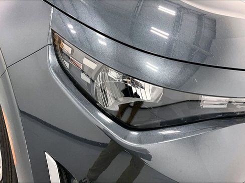 Used 2025 Kia Soul LX image 36