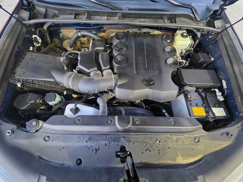 Used 2021 Toyota 4Runner SR5 image 32