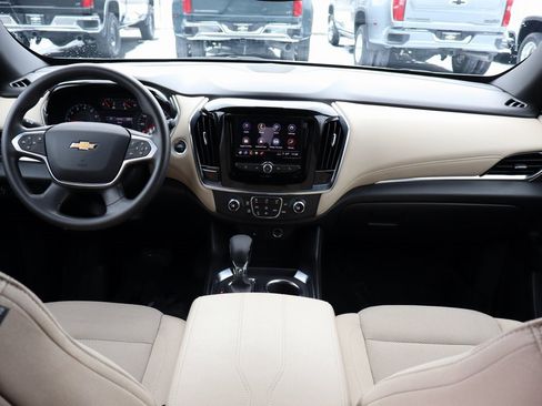 Used 2024 Chevrolet Traverse LS w/ Safety Package image 17