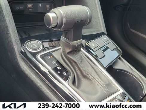 Certified 2024 Kia Sportage EX FWD image 32