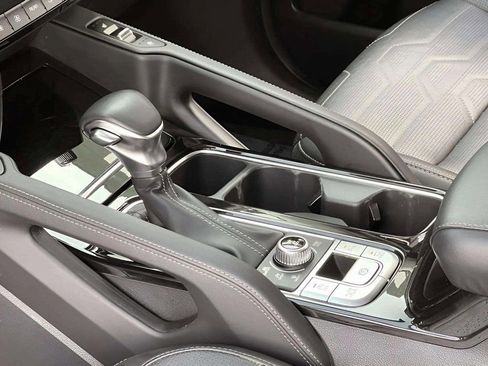 Used 2022 Kia Telluride SX w/ SX Prestige Package image 26