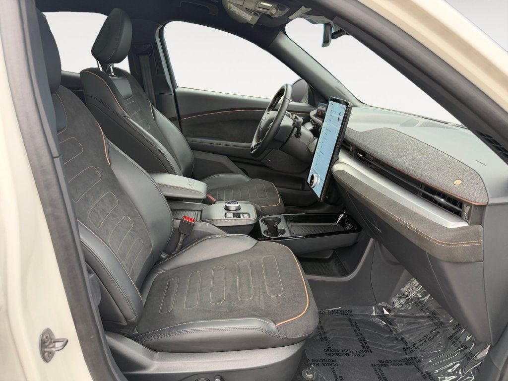Used 2023 Ford Mustang Mach-E GT AWD/4WD image 25