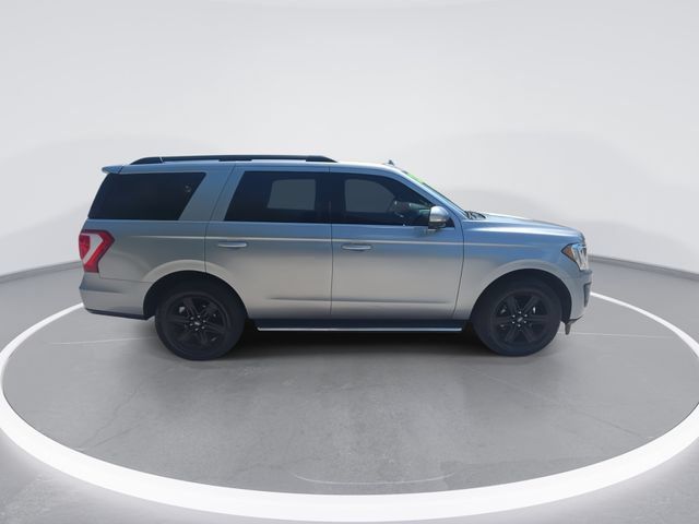 Used 2020 Ford Expedition XLT w/ Equipment Group 202A AWD/4WD image 9