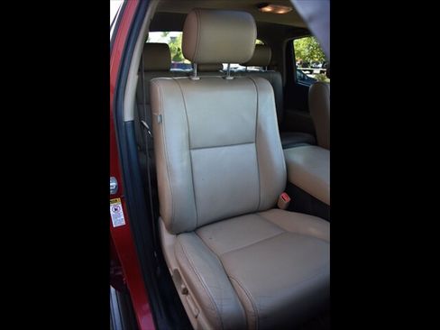 Used 2013 Toyota Tundra Limited image 30