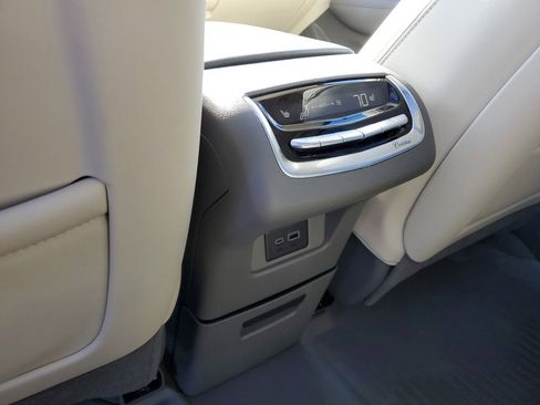 Used 2024 Cadillac XT6 Premium Luxury w/ LPO, Floor Liner Package image 32