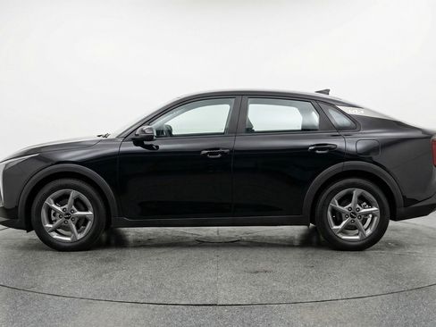 Used 2025 Kia K4 LXS image 5