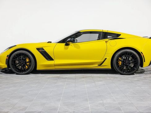 Used 2017 Chevrolet Corvette Z06 RWD image 13