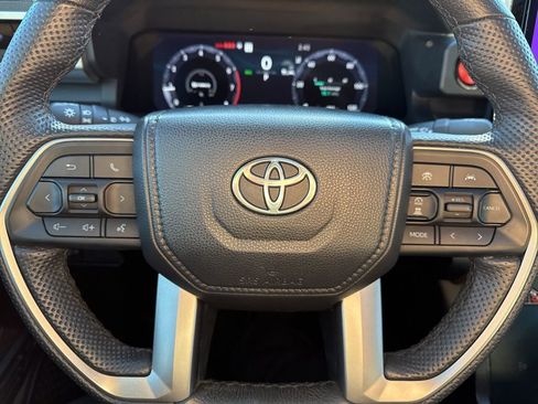 Used 2024 Toyota Tacoma TRD Off-Road w/ TRD Off Road Upgrade Package image 33