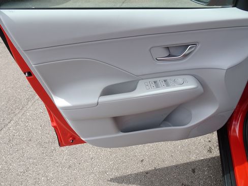 New 2026 Hyundai Kona SEL Premium AWD/4WD image 12