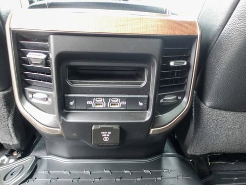 Used 2022 RAM 2500 Limited image 27