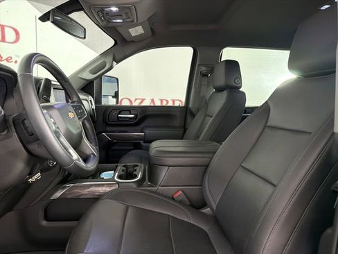 Used 2023 Chevrolet Silverado 2500 LTZ AWD/4WD image 11