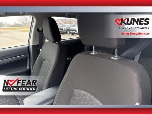 Used 2020 Mitsubishi Outlander Sport SE image 21