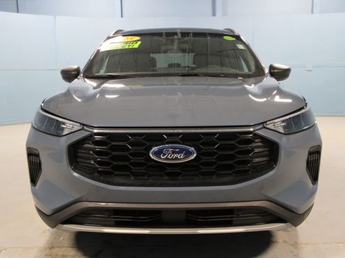 Used 2025 Ford Escape ST-Line w/ Equipment Group 301A image 28