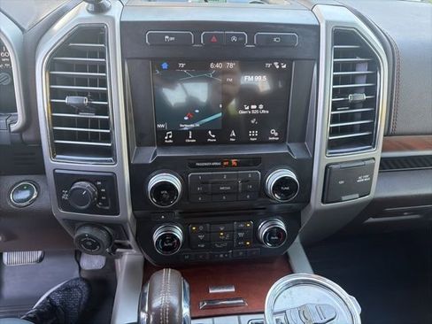 Used 2017 Ford F150 King Ranch w/ Equipment Group 601A Luxury AWD/4WD image 5