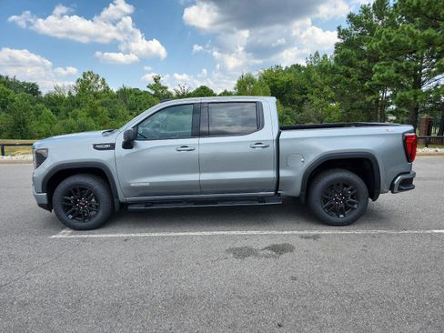 New 2026 GMC Sierra 1500 Elevation image 2
