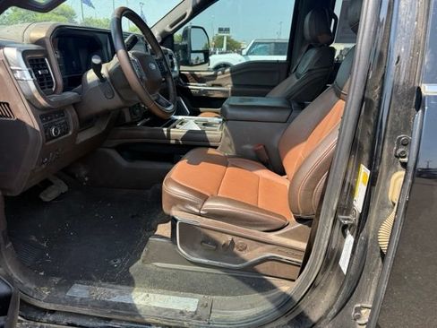 Used 2023 Ford F350 King Ranch w/ FX4 Off-Road Package AWD/4WD image 2