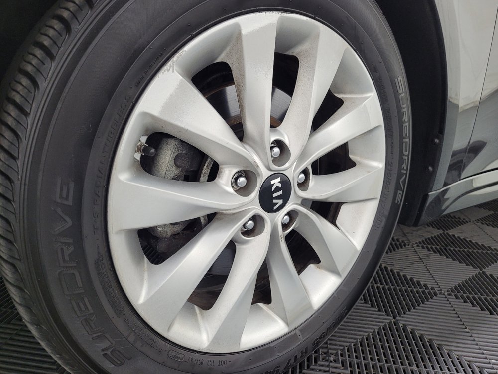 Used 2018 Kia Optima S FWD image 31
