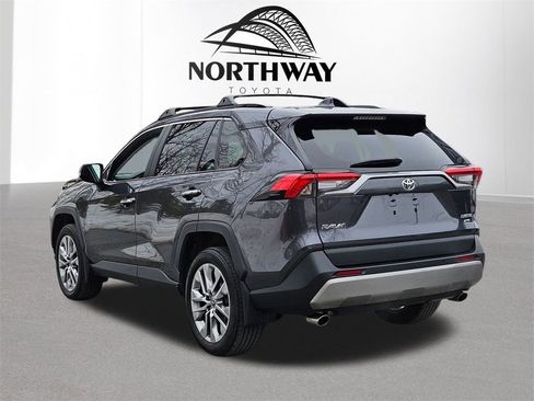 Used 2023 Toyota RAV4 Limited image 5
