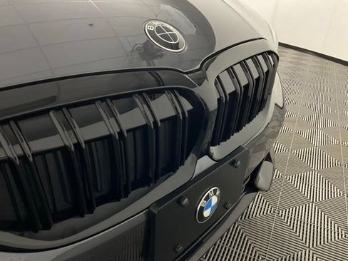 Used 2022 BMW 330i xDrive Sedan w/ Premium Package image 10