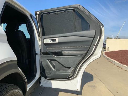 Used 2021 Ford Explorer ST w/ Equipment Group 401A image 22