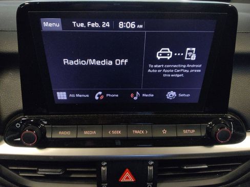 Used 2024 Kia Forte LXS image 25