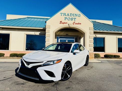 Used 2020 Toyota Camry XSE image 23