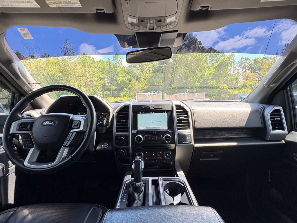 Used 2018 Ford F150 Lariat w/ Equipment Group 502A Luxury AWD/4WD image 14